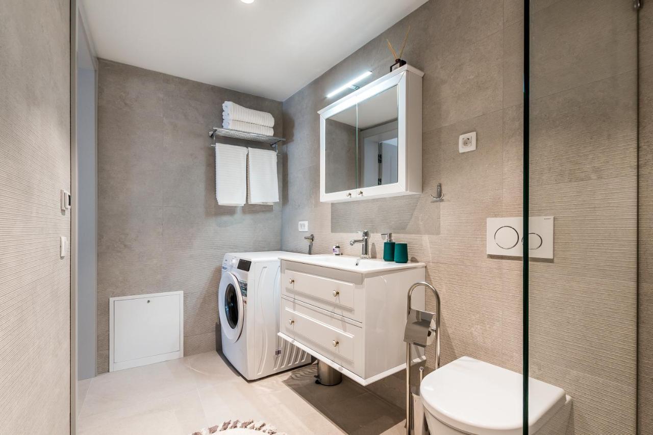 Luxury Apartments Azalea 普利莫顿 外观 照片